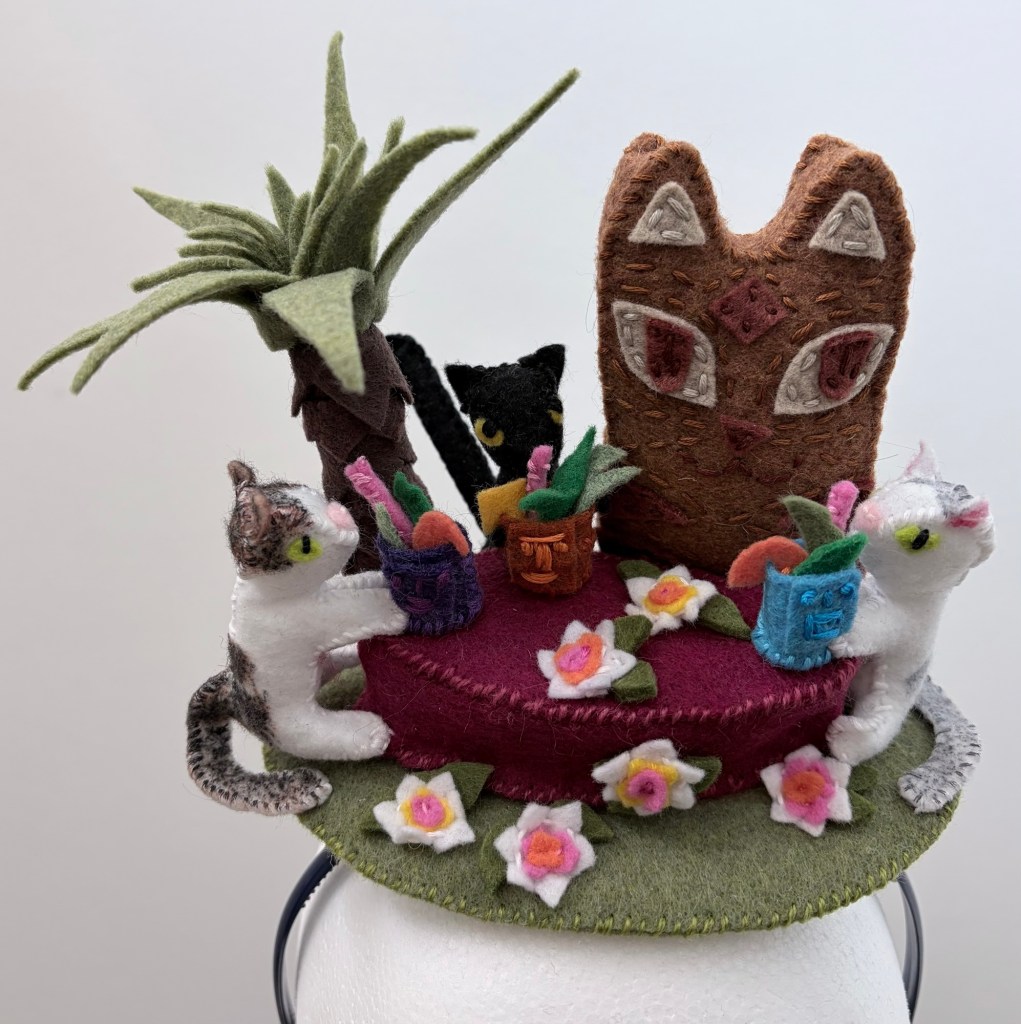 Cat Tiki Bar Fascinator